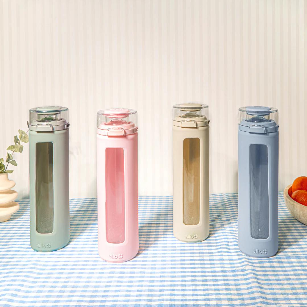 Clara 20oz Glass Water Bottle - Image 17